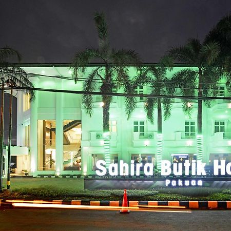 Sahira Butik Pakuan Syariah Hotel Богор Екстериор снимка